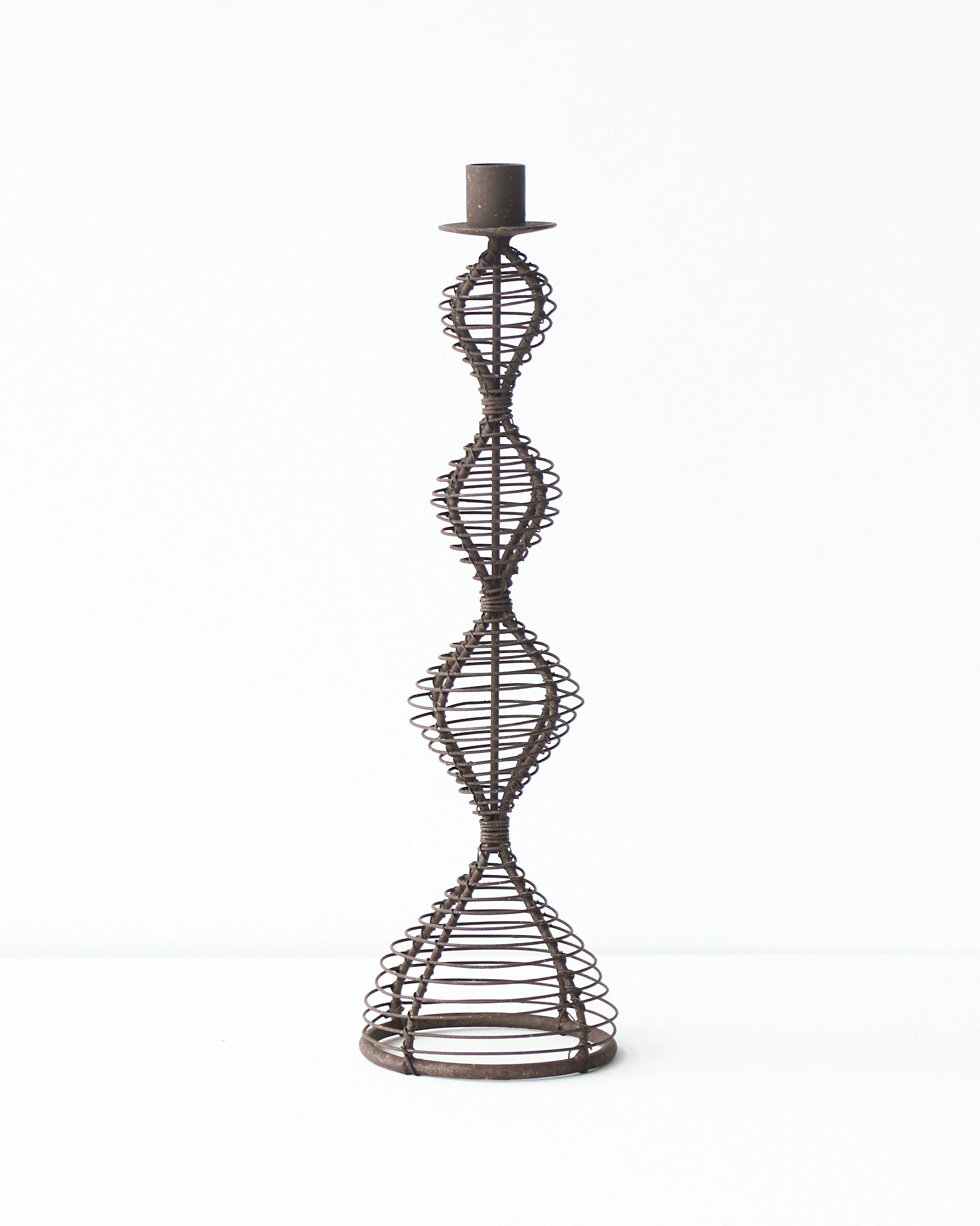 V758-CV05165-202505231106-00 casa-verde-wire-candlestick-dakar-antique-rust-30cm - Image 1