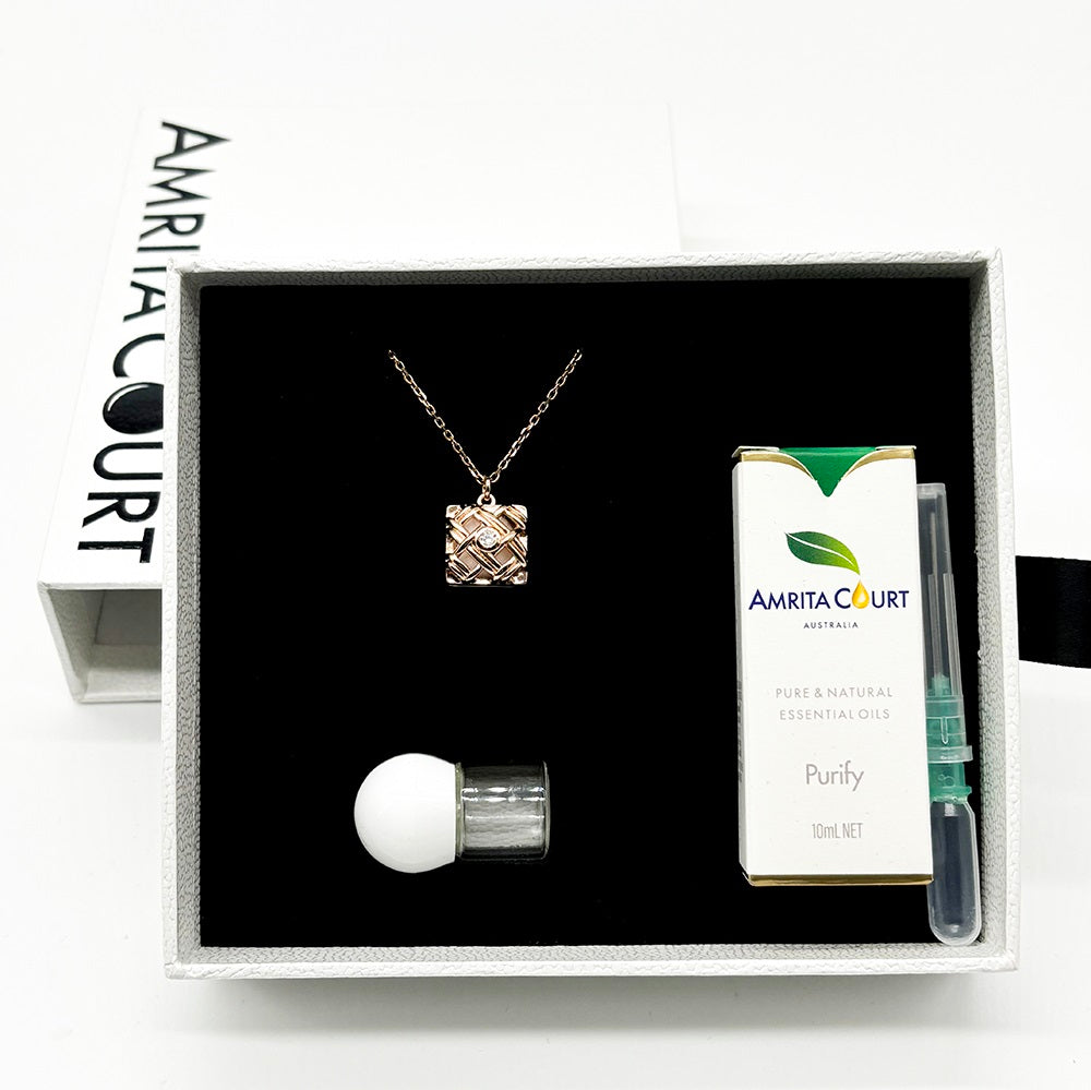 V760-GBAJ-43-195224-06 Gift Box - Chest Rose Gold Aroma Necklace + Purify Oil Blend - Image 1