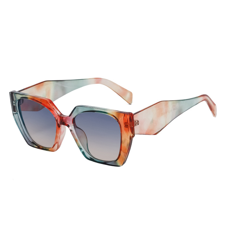 V888-ELOSUNG10590-205528-00 Bold Oversized Multicolor Gradient Sunglasses | UV400 Designer Fashion Shades - Image 1