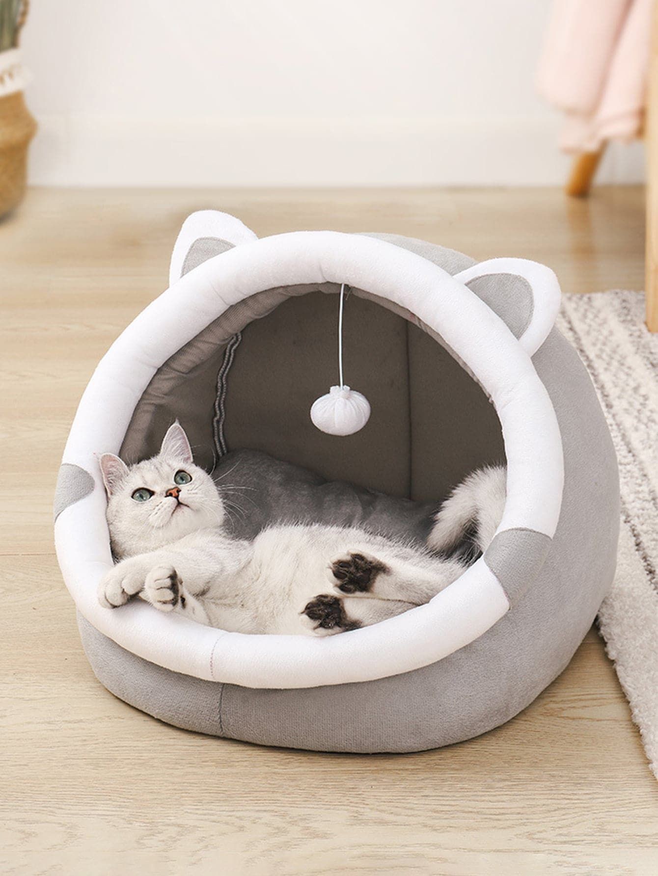 V888-ELOSUNG11800-209955-00 Gray Half-Enclosed Cat Bed - Soft Short Velvet Fabric with Sponge + PP Cotton Filling, M Size (35x35x30cm) - Image 1