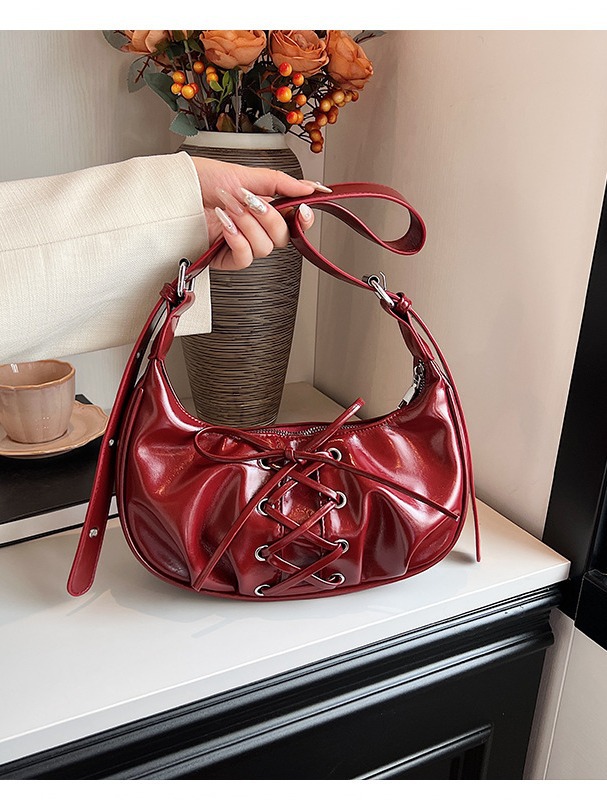 V888-ELOSUNG13324-211292-00 Red Elegant Bowknot Design Shoulder Bag - Chic Underarm Dumpling Bag for Trendy Looks - Image 1