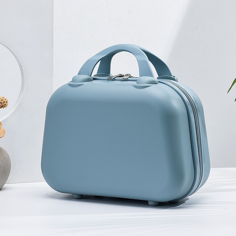 V888-ELOSUNG15938-216552-00 Blueberry Blue Handheld Makeup Organizer - Compact and Portable Cosmetic Storage Case with Multiple Color Options - Image 1