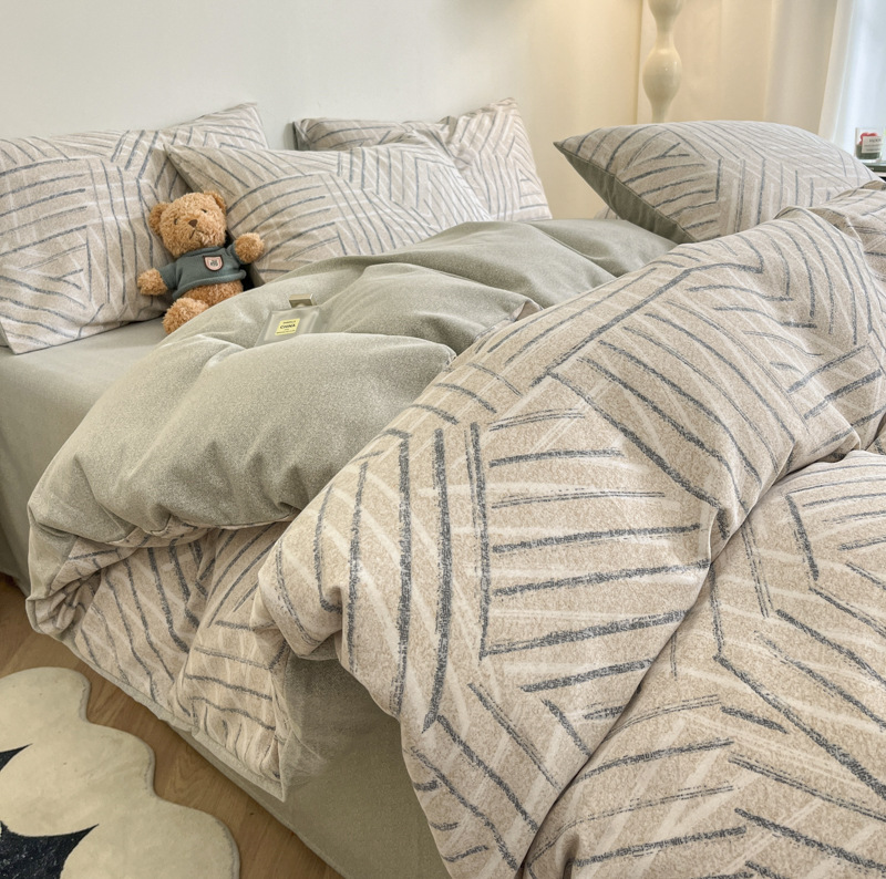 V888-ELOSUNG19469-202503030946-00 Pinstripe Thick Brushed Cotton 4-Piece Bed Sheet Set (1.5m Bed) - Fits 200x230cm Duvet - Image 1