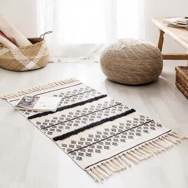 V888-ELOSUNG20343-225941-00 Handwoven Cotton Tassel Floor Rug for Bedroom or Living Room|Soft, Modern Geometric Design,60x90cm - Image 1
