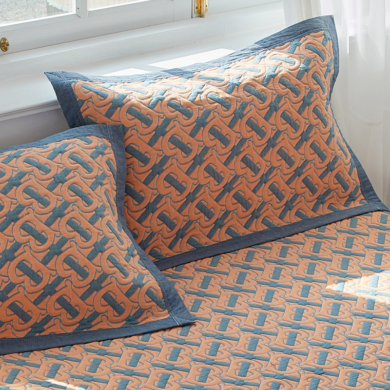 V888-ELOSUNG20675-202502281051-00 Orange letters Soft Cotton Gauze Pillowcase Set - Breathable, Non-slip, Extra Large (Pillow Core Not Included)56x80cm - Image 1