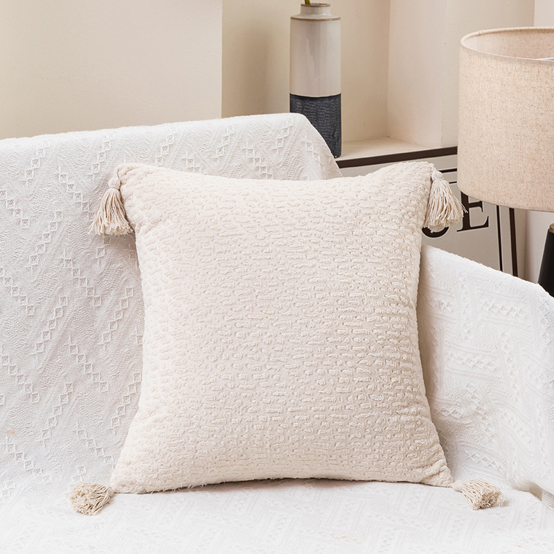 V888-ELOSUNG20704-202502281045-00 Cream White Set of 2 Textured Velvet Throw Pillow Covers with Tassels - Decorative Square Cushions 45*45cm - Image 1