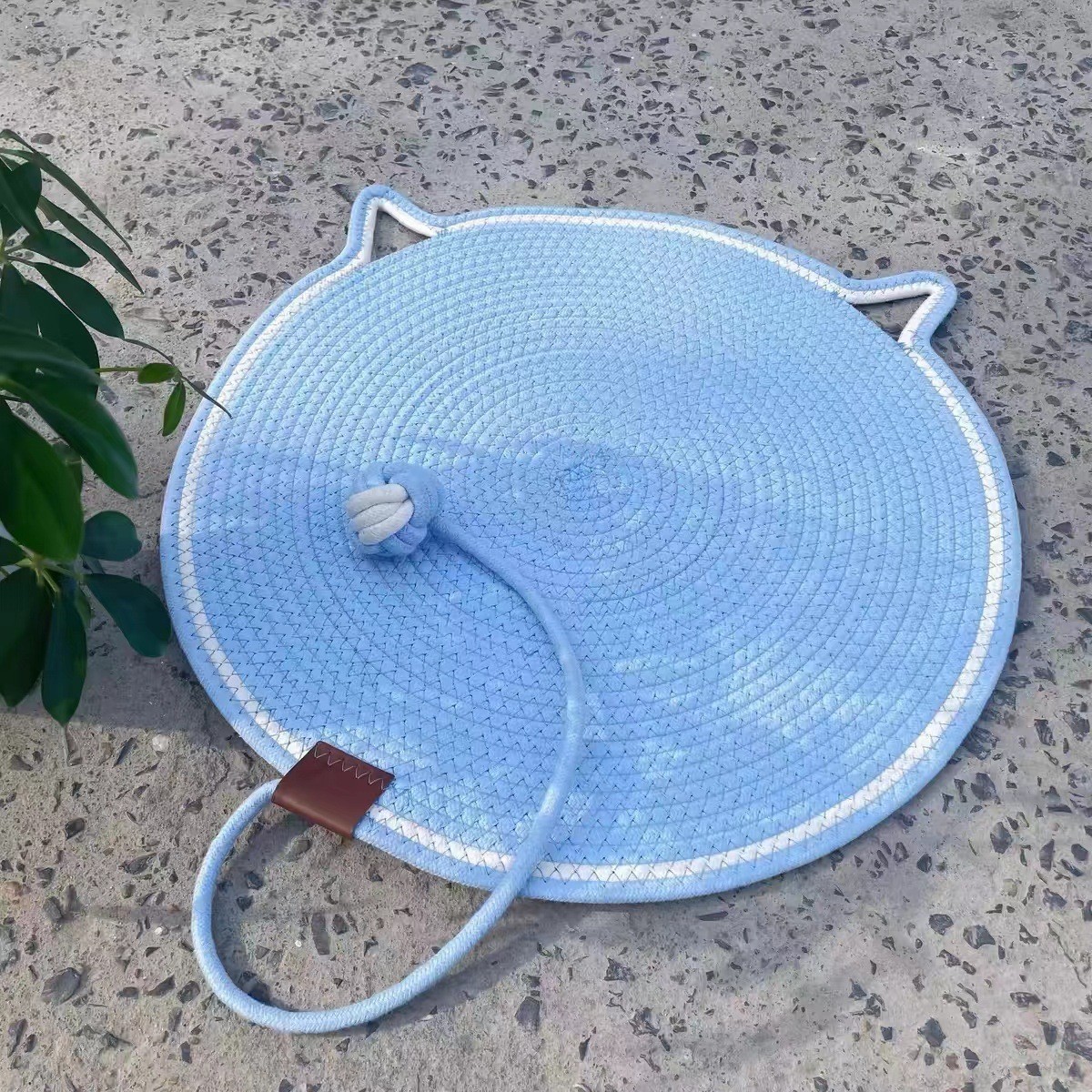 V888-ELOSUNG21202-227310-00 3 Pcs Blue Durable Cat Scratching Mat with Attached Toy Ball - Washable and Multi-Functional, Ideal for Cats' Scratching and Sleeping - 50cm Diameter - Image 1