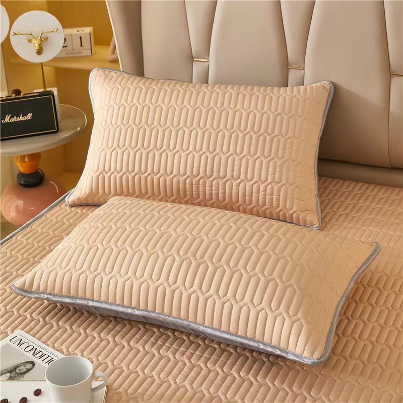 V888-ELOSUNG21491-202502281130-00 Light Orange Cooling latex texture Pillowcase Set - Latex Feeling, Solid Color, 48x74cm (Pair) - Image 1