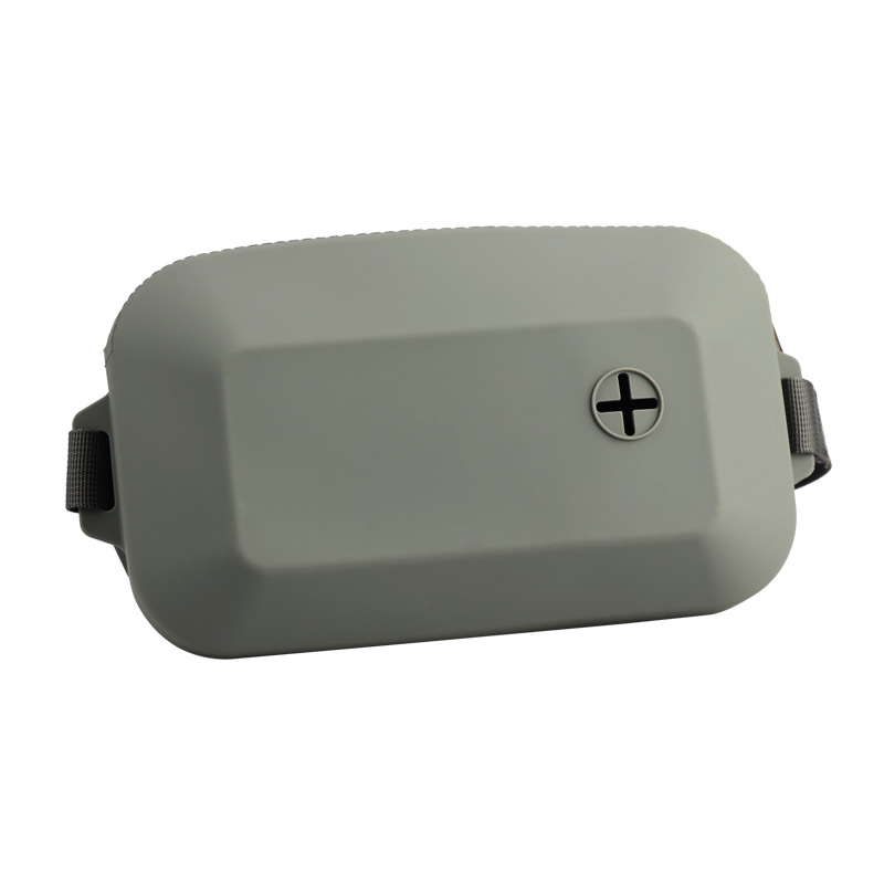 V888-ELOSUNG21720-202503111135-00 Green Silicone Pet Treat Pouch for Dog Training - Portable Waist Bag with Waste Bag Holder - Image 1