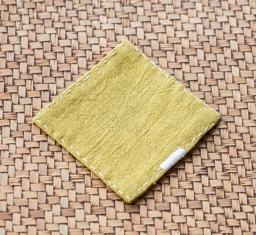 V888-ELOSUNG22407-202503252007-00 Yellow Chinese Style Linen Coasters - Set of 4, Hand-Embroidered Tea Mats (9x9cm) - Image 1