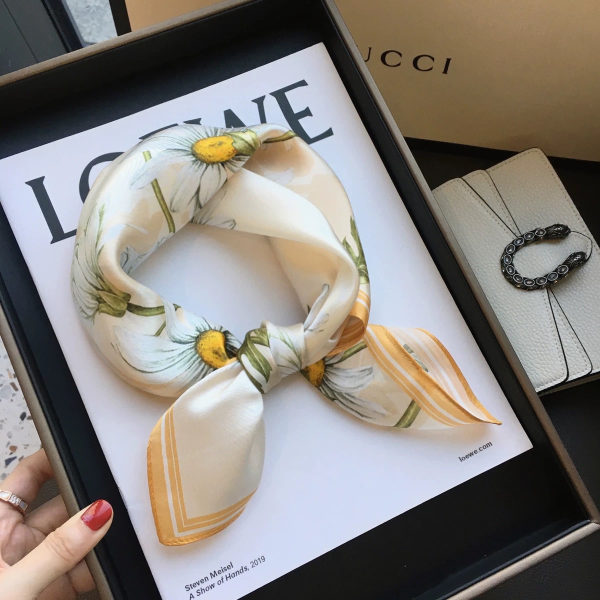 V888-ELOSUNG22480-202503251822-00 Orange Pure Silk Scarf - Elegant Flower Design, Square Handkerchief (Style 15) - Image 1