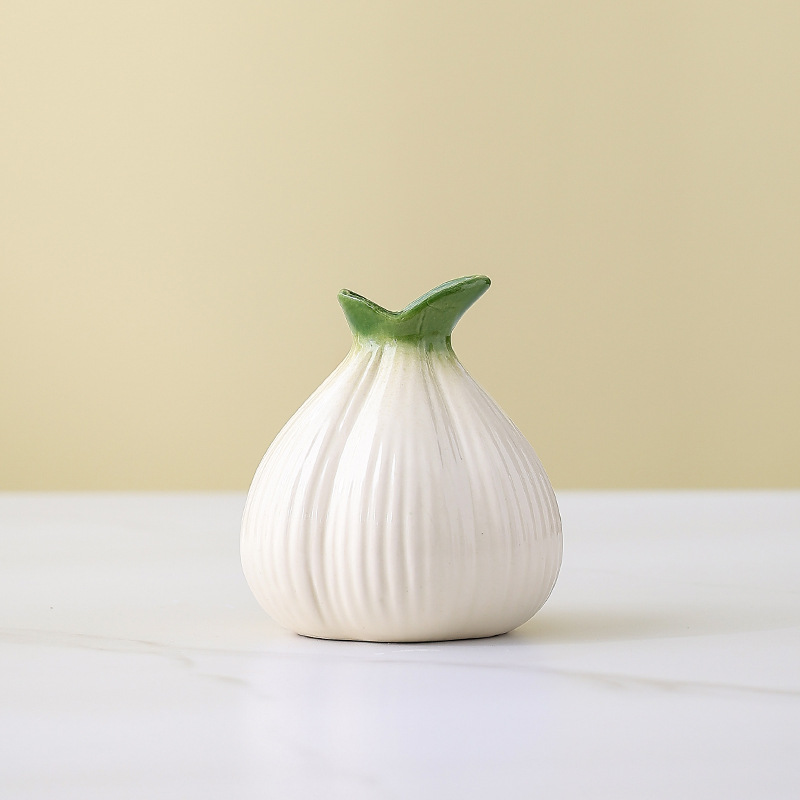 V888-ELOSUNG23751-202504141545-00 2 Pcs White Creative Onion-Shaped Ceramic Vase for Hydroponic Plants - Cute INS Style Floral Decor for Living Room or Office - Image 1