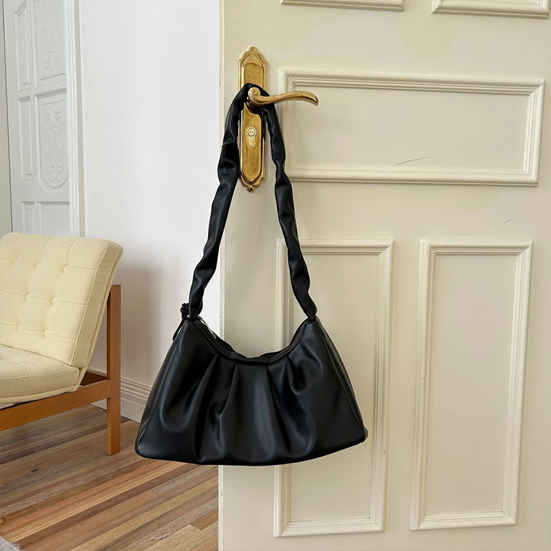 V888-ELOSUNG24183-202503251836-00 Black Pleated Handheld Underarm Bag - Stylish & Spacious Tote for Everyday Use - Image 1