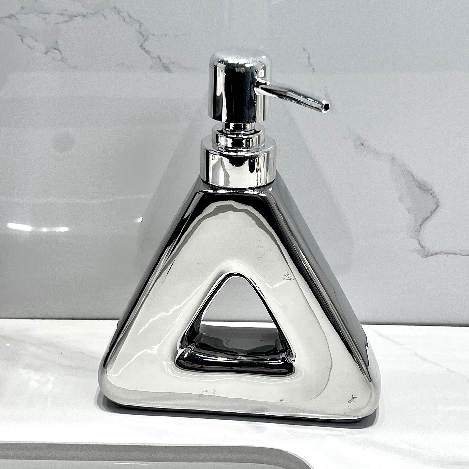 V888-ELOSUNG25848-202505151637-00 Modern Ceramic Soap & Lotion Dispenser - Unique Geometric Designs, 300ml Capacity(Triangular lotion bottle, silver) - Image 1