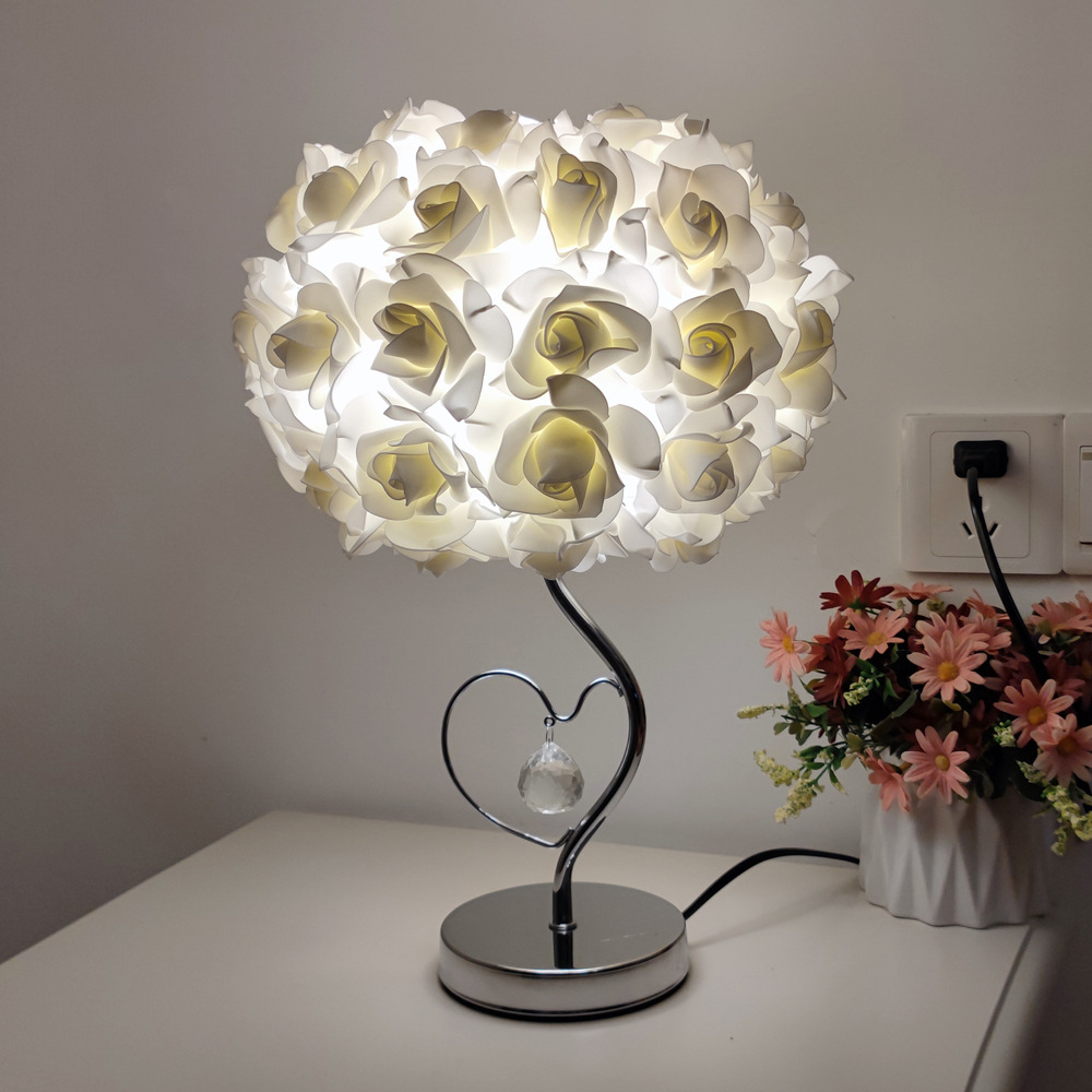 V888-ELOSUNG27161-202504281232-00 Beige Roses And Silver Base Romantic Red Rose Flower Table Lamp - Crystal Heart Accent Bedside Night Light - Image 1