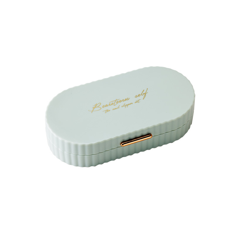 V888-ELOSUNG27224-202504281312-00 Green Compact 7-Piece Manicure Set - Stainless Steel Nail Grooming Kit with Stylish Travel Case - Image 1