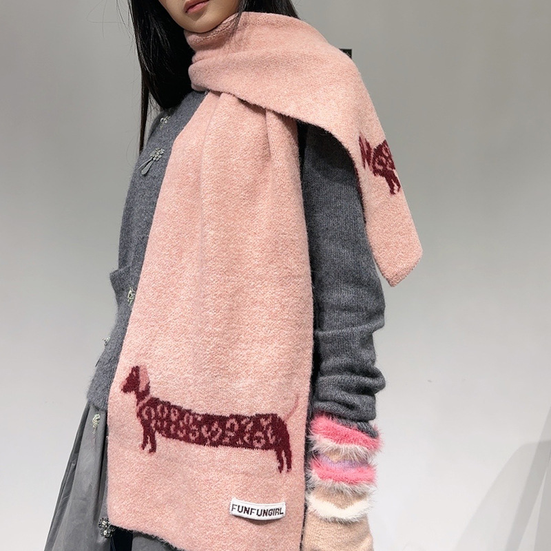 V888-ELOSUNG28389-202505131707-00 Pink Cute Korean-Style Wool Scarf with Dog Design - Unisex Knitted Winter Neck Wrap - Image 1