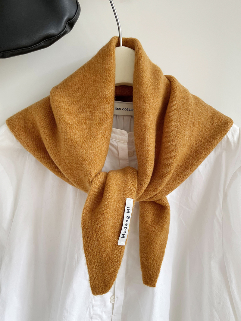 V888-ELOSUNG28831-202505231316-00 Orange Chic Wool Blend Knit Triangle Scarf - Versatile & Warm Fashion Accessory - 105 x 35cm - Image 1