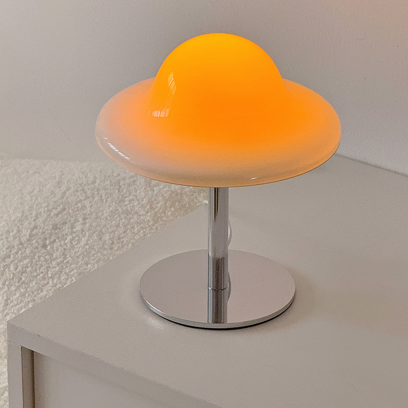 V888-ELOSUNG28870-202505231136-00 25cm Heart Egg Tart Table Lamp with Adjustable Color and Brightness - Image 1