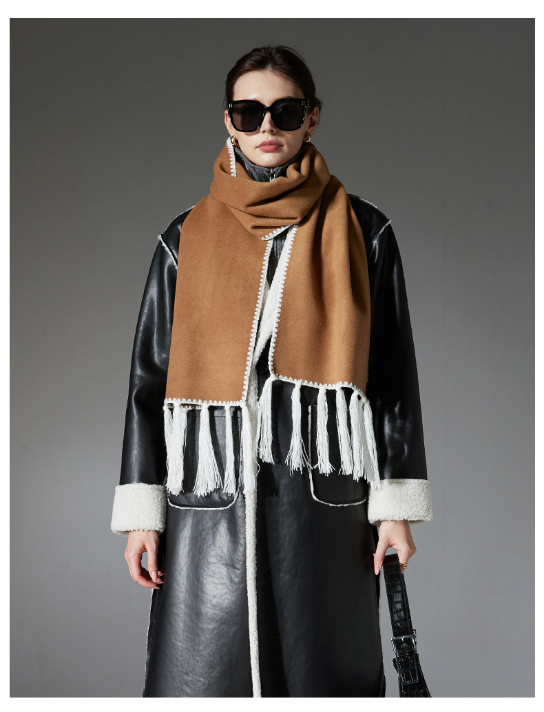 V888-ELOSUNG31032-202505231207-00 Camel Contrast Edge & Tassel Scarf - Chic Autumn/Winter Neckwear (190x30cm) - Image 1