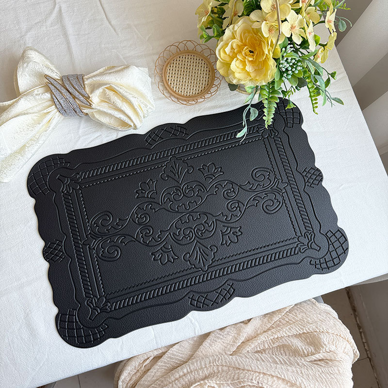 V888-ELOSUNG31234-202505281045-00 4 pcs Decorative Faux Leather Placemats - Unique Shape, Beautiful Packaging (Black) - Image 1