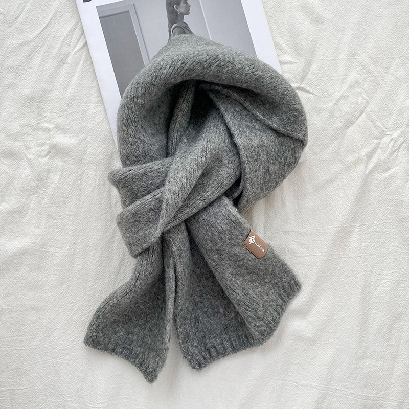 V888-ELOSUNG32294-202506091614-00 Grey Luxuriously Soft Wool Blend Knit Scarf - Cozy Warm Solid Colour Unisex Winter Essential - Image 1