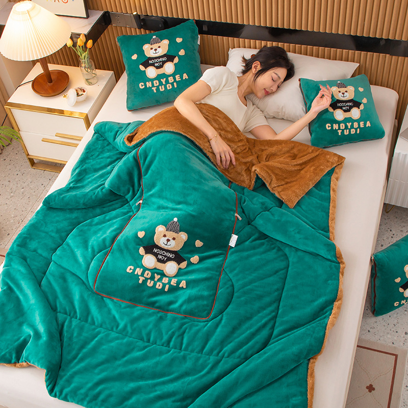 V888-ELOSUNG33269-202506111505-00 Dark Green Padded Thickened Hat Bear 2-in-1 Foldable Car Pillow Blanket - Cozy 40x40cm Pillow, Unfolds to 100x150cm Blanket for Travel and Office Naps - Image 1