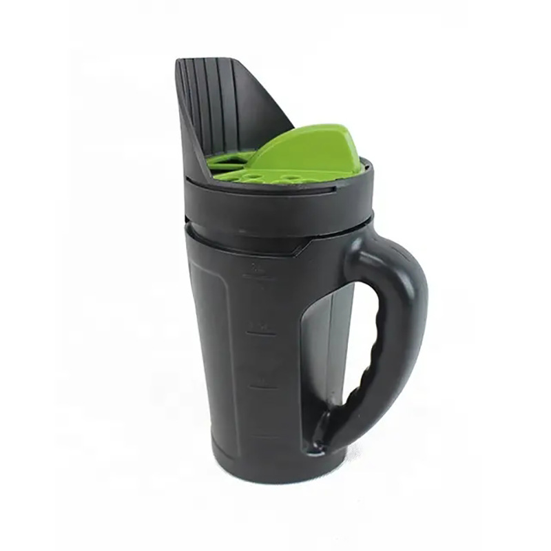 V888-ELOSUNG33327-202506190638-00 Green with Black Premium Garden Seeder - Versatile Seed and Salt Spreader - Image 1