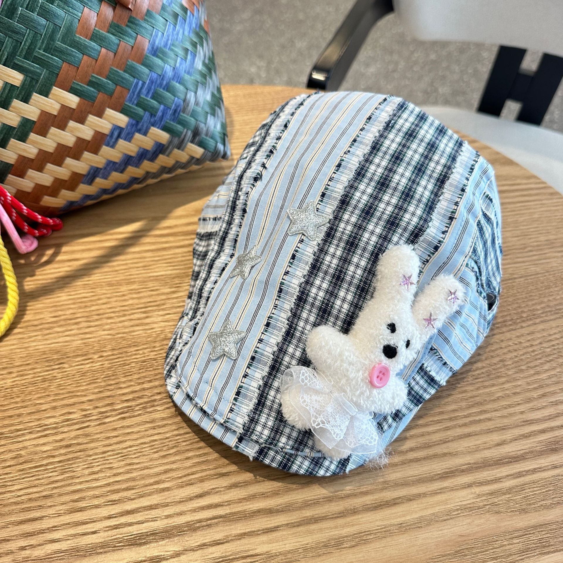 V888-ELOSUNG35326-202506250952-00 Patchwork Plaid Cotton Cap with Decorative Details(blue) - Image 1