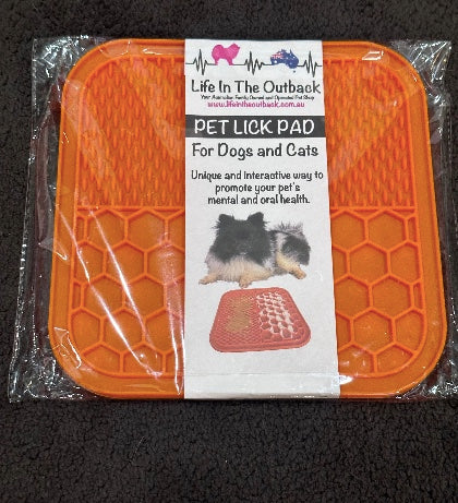 V908-2717291711521-206812-00 1x LIFE IN THE OUTBACK PET LICK PAD - Orange - Image 1