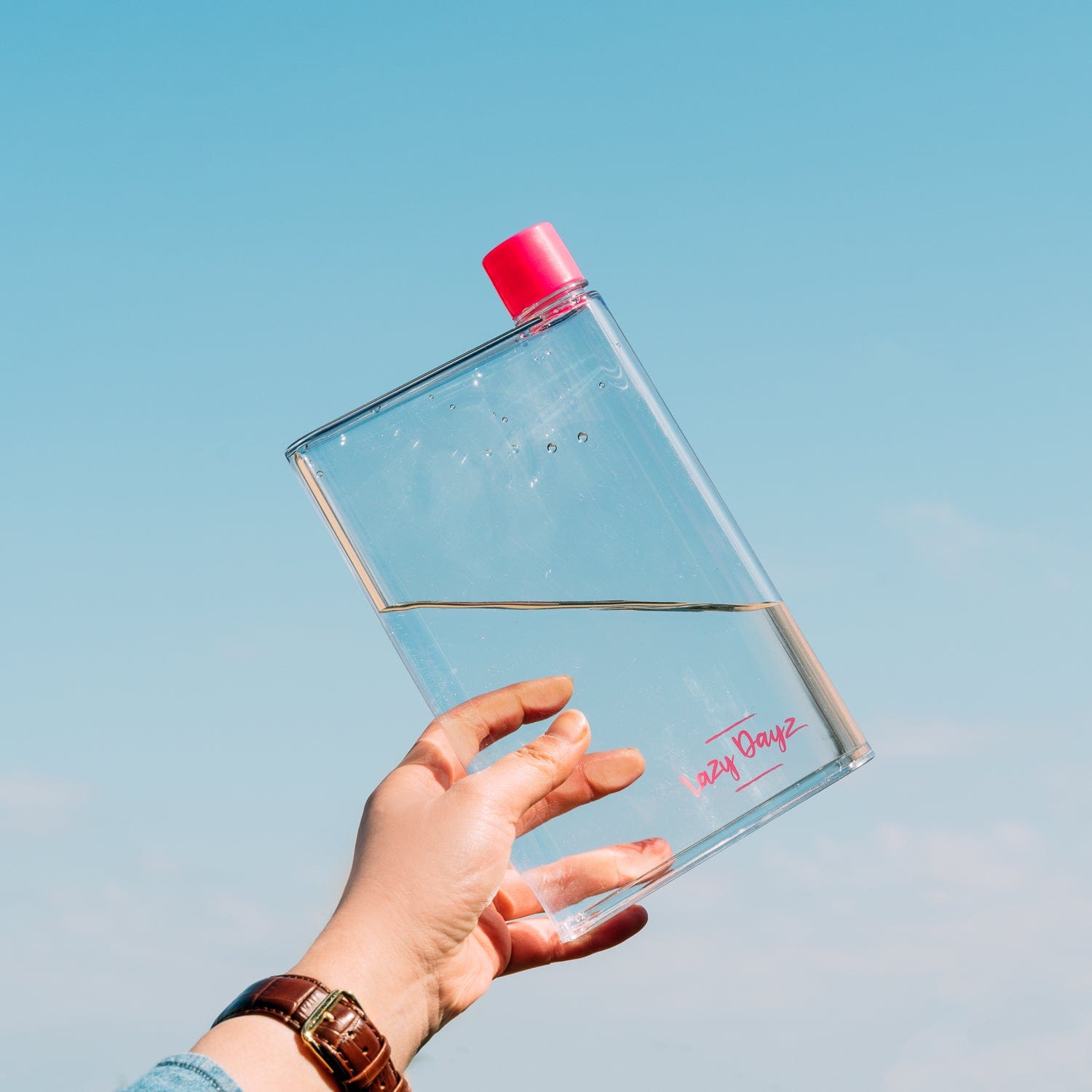 V915-LD0109-PK-204012-00 Lazy Dayz Flat Bottle 380ml - Pink - Image 1