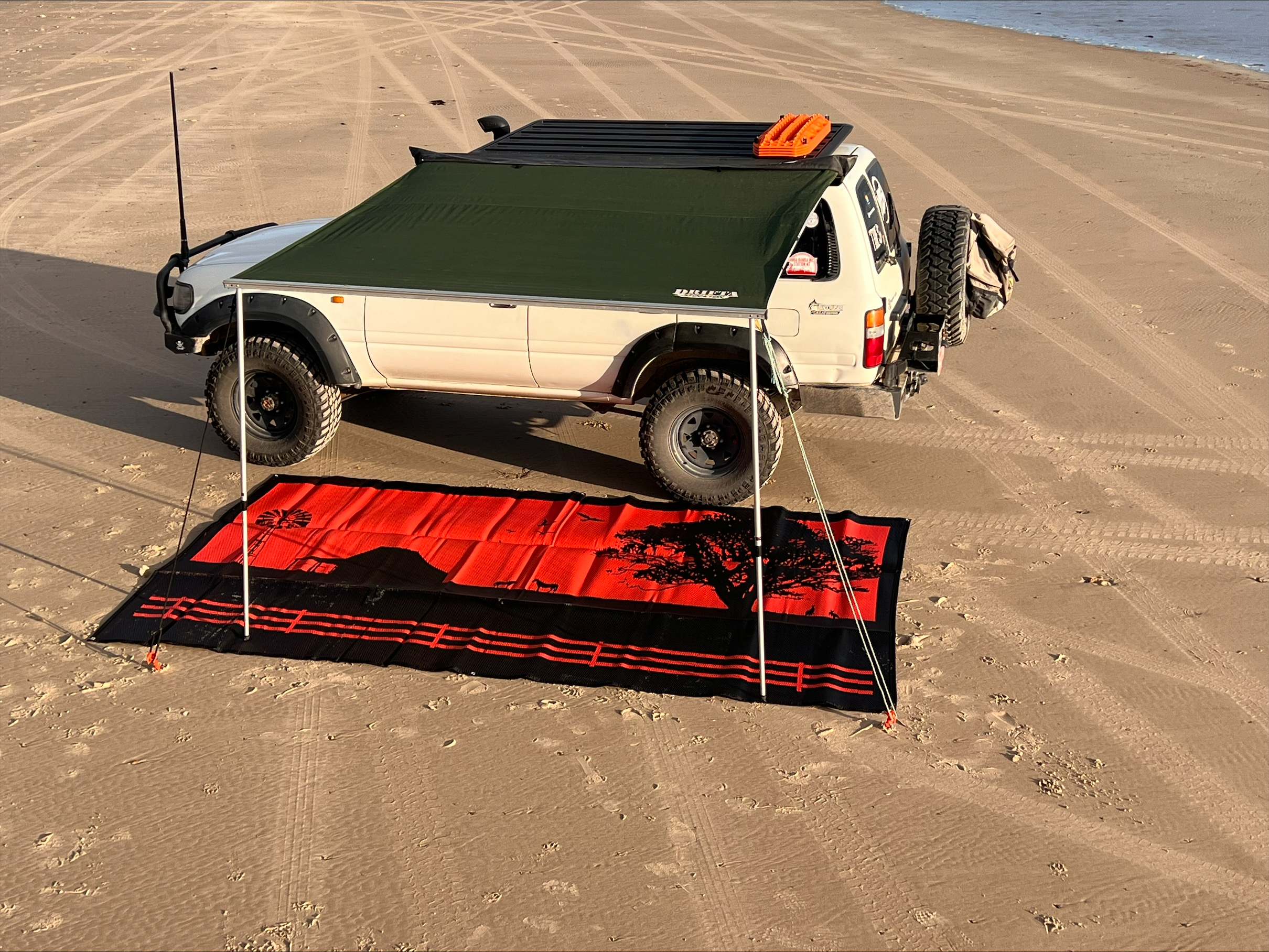 V941-COUNTRYO3X18-211646-00 Country Orange 3m x 1.8m recycled poly mat - Image 1