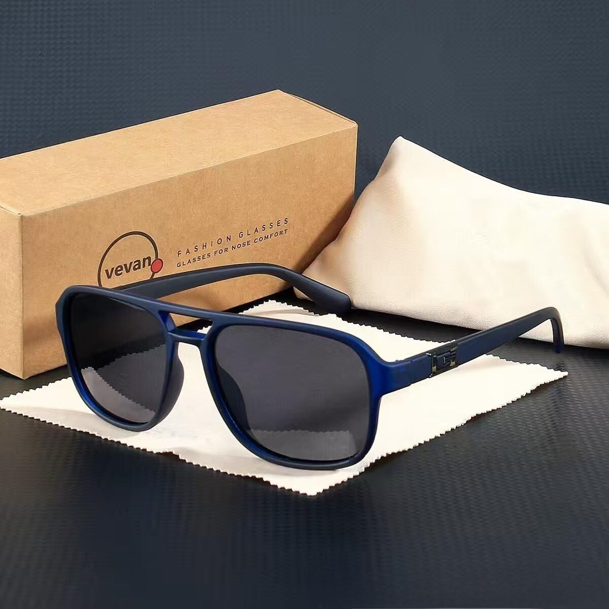 V1107-MJ001-BLUEASH-202509171126-00 "Retro trend" classic box sunglasses-modified face, with no pressure, out of the street focus! - Image 1