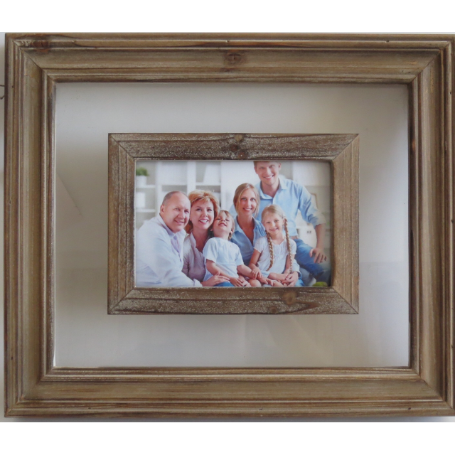 V637-WF-15S196-4-202508260720-00 Single Glass Frame Photo Frame w Stand & Hook 32cm - Image 1